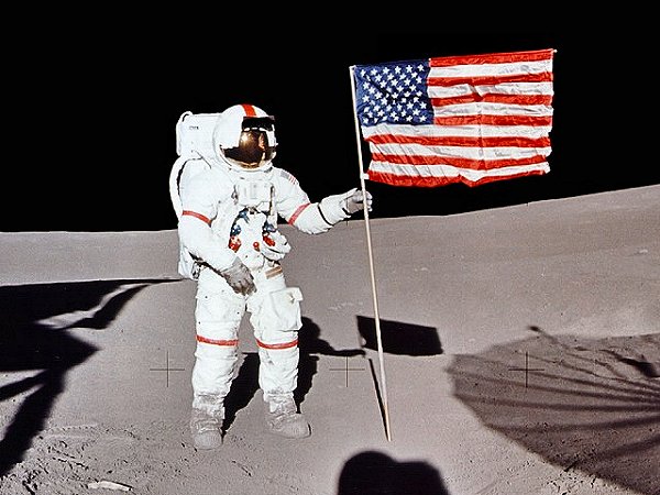 Apollo_14_Shepard.jpg
